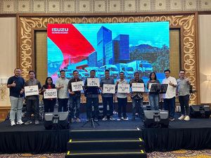 Isuzu Ajak Kustomer Rayakan Tahun Emas di Pasar Indonesia Isuzu Ajak Kustomer Rayakan Tahun Emas di Pasar Indonesia