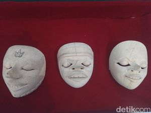 Evolusi Bahan Pembuatan Topeng Cirebon, dari Kayu hingga Material Modern Evolusi Bahan Pembuatan Topeng Cirebon, dari Kayu hingga Material Modern