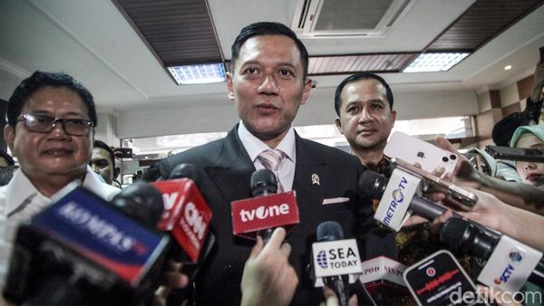 Menko AHY Sambangi Kementerian Transmigrasi