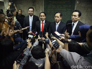 Sambut 2 Menteri Baru Sekaligus, Siti Nurbaya: Selamat Datang! Sambut 2 Menteri Baru Sekaligus, Siti Nurbaya: Selamat Datang!