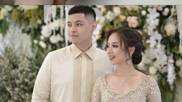 7 Foto Lamaran Nabilah Anak Betharia Sonata & Willy Dozan, Cantik Berkebaya