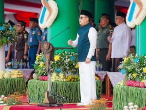 Hari Santri, Pj Gubernur Jatim Dorong Santri Jadi Generasi Multitalenta Hari Santri, Pj Gubernur Jatim Dorong Santri Jadi Generasi Multitalenta