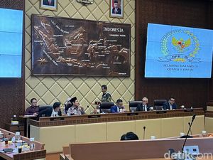 Politikus NasDem Ketua Komisi II DPR, Wakil Ketua Aria Bima-Dede Yusuf