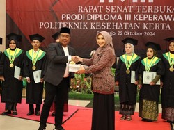 Pjs. Bupati Sidoarjo: Tenaga Medis Profesional Dukung Program Kesehatan