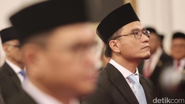 Gus Miftah Mundur dari Utusan Presiden, Ada Apa dengan Mayor Teddy?