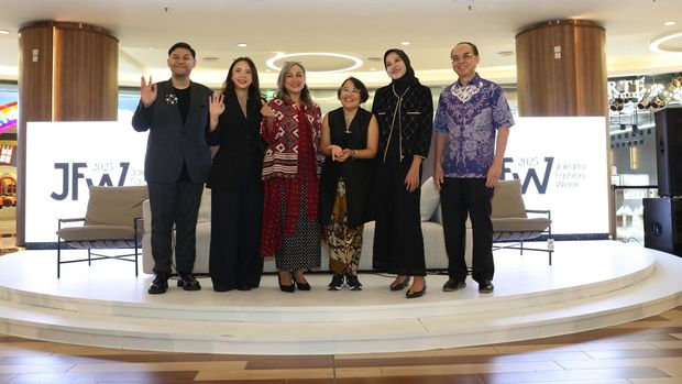 Press conference Jakarta Fashion Week 2025 (21/10)