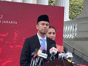 Raffi Ahmad Bicara Soal Gelar Doktor Honoris Causa yang Kontroversial Raffi Ahmad Bicara Soal Gelar Doktor Honoris Causa yang Kontroversial