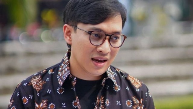 Highlight Dunia Hiburan InsertLive : Duduk di Kursi Komisaris BUMN, Jejak Pendidikan Yovie Widianto Disorot Publik