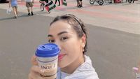 Dilantik Jadi Utusan Khusus Presiden, Ini Potret Seru Zita Anjani Saat Makan