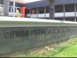 Dalih Kantor DPRD Ngawi Belum Pasang Foto Presiden Prabowo Wapres Gibran