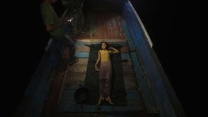 Gadis Pengungsi Rohingya Sakit dan Dievakuasi ke Daratan Aceh