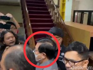 Susul Heru, Hakim Damanik-Mangapul yang Terjaring OTT Tiba di Kejati Jatim Susul Heru, Hakim Damanik-Mangapul yang Terjaring OTT Tiba di Kejati Jatim