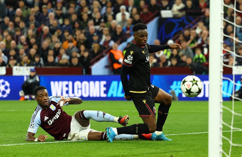 Soccer Football - Champions League - Aston Villa v Bologna - Villa Park, Birmingham, Britain - October 22, 2024 Aston Villa's Jhon Duran celebrates scoring their second goal REUTERS/Molly Darlington
