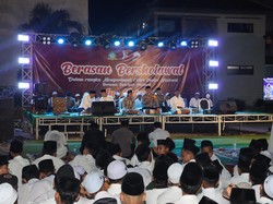 Momen Hari Santri Jadi Cooling System Jelang Pilkada 2024 di Banyuwangi