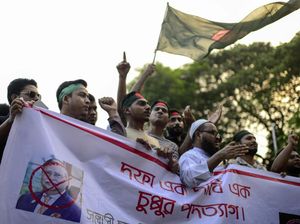 Warga Bangladesh Kembali Demo, Kali Ini Tuntut Presiden Mundur Warga Bangladesh Kembali Demo, Kali Ini Tuntut Presiden Mundur