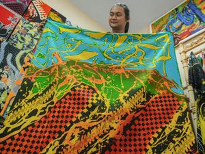 Melihat Motif Batik Abstrak Lumajang Melihat Motif Batik Abstrak Lumajang