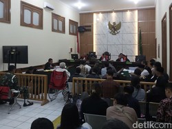 Upaya Perlawanan Terdakwa Korupsi Pengadaan Lahan Tol Cisumdawu