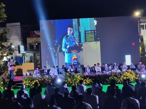 Momen Hari Santri, Kapolresta Serang Kota Ajak Warga Bersatu Jelang Pilkada Momen Hari Santri, Kapolresta Serang Kota Ajak Warga Bersatu Jelang Pilkada