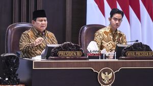 Potret Prabowo-Gibran Gelar Sidang Kabinet Perdana