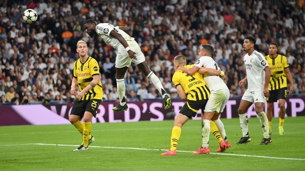  Antonio Ruediger of Real Madrid scores his team's first goal during the UEFA Champions League 2024/25 League Phase MD3 match between Real Madrid C.F. and Borussia Dortmund at Estadio Santiago Bernabeu on October 22, 2024 in Madrid, Spain. (Photo by Denis Doyle/Getty Images)