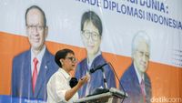Retno Marsudi Bahas Diplomasi Pancasila Bagi Dunia di Kampus