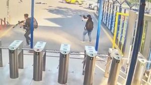 Detik-detik Kelompok Teroris Serang Perusahaan Dirgantara Turki