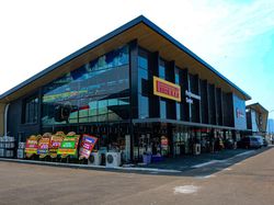 Gantikan Michelin, Pirelli Resmi Menjadi Pemasok Ban MotoGP Mulai 2027