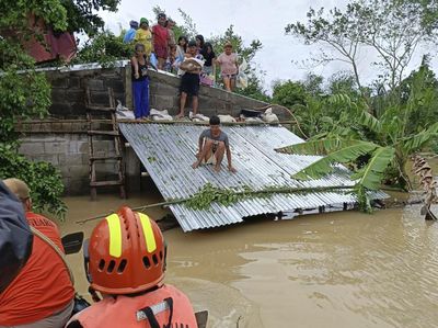 Filipina Diterjang Badai Trami, Ribuan Warga Dievakuasi