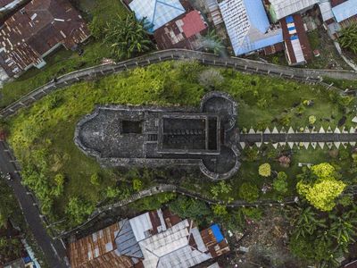 Foto Udara Benteng Tolukko yang Dibangun Portugis di Ternate
