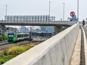 Tunjang Operasional Kereta Cepat, Jalan Layang Ciroyom Resmi Beroperasi Tunjang Operasional Kereta Cepat, Jalan Layang Ciroyom Resmi Beroperasi