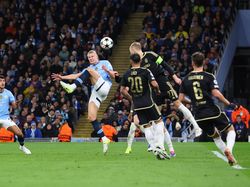 Haaland yang Doyan Cetak Gol di Luar Nalar