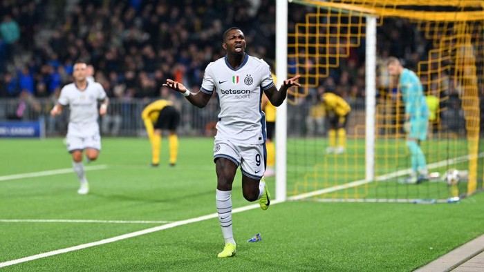 BERN, SWITZERLAND - OCTOBER 23: Marcus Thuram of FC Internazionale celebrates scoring his teams first goal during the UEFA Champions League 2024/25 League Phase MD3 match between BSC Young Boys and FC Internazionale Milano at Stadion Wankdorf on October 23, 2024 in Bern, Switzerland. (Photo by Simone Arveda - UEFA/UEFA via Getty Images)