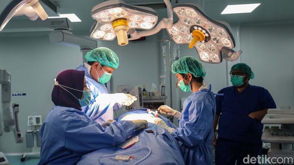 Canggih! Kini Proses Operasi Pasien Bisa Pakai Teknologi Robotik