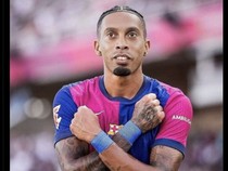 Meme Raphinha Menyala! Menjelma Jadi Ronaldinho Saat Lumat Bayern