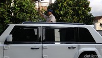 Prabowo Minta Pindad Desain Khusus Mobil Presiden: Ada Kursi tapi Kelihatan Berdiri