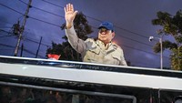 Alasan Prabowo Lebih Pilih Pakai Maung Ketimbang BMW-Mercy