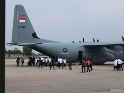 Istana: Menteri Naik Pesawat Hercules ke Retreat Magelang, Wamen Pulangnya