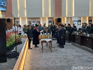 4 Pimpinan DPRD Makassar 2024-2029 Dilantik, Legislator NasDem Jadi Ketua 4 Pimpinan DPRD Makassar 2024-2029 Dilantik, Legislator NasDem Jadi Ketua