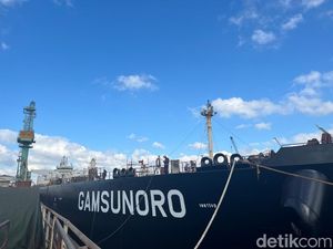Kapal Raksasa PIS Diperkuat, Siap Tembus AS Kapal Raksasa PIS Diperkuat, Siap Tembus AS