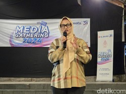 Merger XL Axiata-Smartfren Dibidik Rampung Akhir 2024, Approval Ditunggu