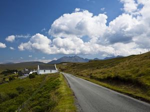 Loker! Dicari Pekerja untuk Pulau Cantik Skotlandia, Gaji Rp 1,1 M per Tahun