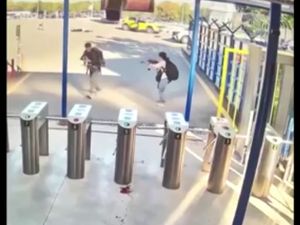 Teroris Serbu Kantor Dirgantara Turki, 4 Orang Tewas!