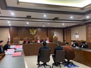 3 Terdakwa Kasus Korupsi Jalur KA Besitang-Langsa Dituntut 6-8 Tahun Bui