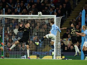 John Stones Bikin Gol Lagi, Guardiola: Dia Bisa Gantikan Haaland!