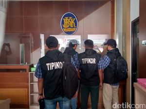 Tipikor Polres Geledah Kantor PD BKK Klaten Terkait Korupsi Kredit Fiktif