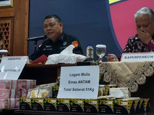 Menaksir Harga 51 Kg Emas Eks Pejabat MA yang Disita Kejagung