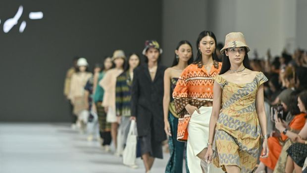 Idrus Marham Sakit Kok Dituding Plesiran