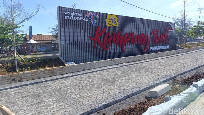 Kampung Turis Pangandaran