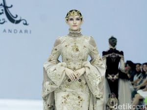 Heaven Lights, Ayu Dyah Andari dan Artkea Bawa Keindahan Bunga di JFW 2025 Heaven Lights, Ayu Dyah Andari dan Artkea Bawa Keindahan Bunga di JFW 2025