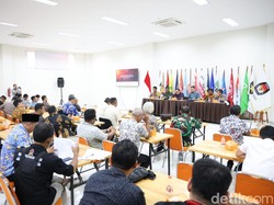 Pemkab Bogor Bakal Tertibkan Semua Alat Peraga Kampanye H-3 Pencoblosan